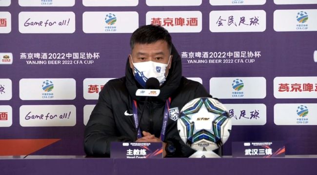 我不看他们（媒体）说什么。